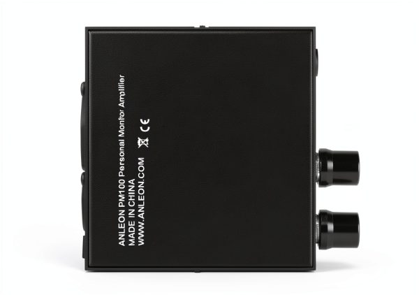 Fender Wireless Microphone System PM100-3